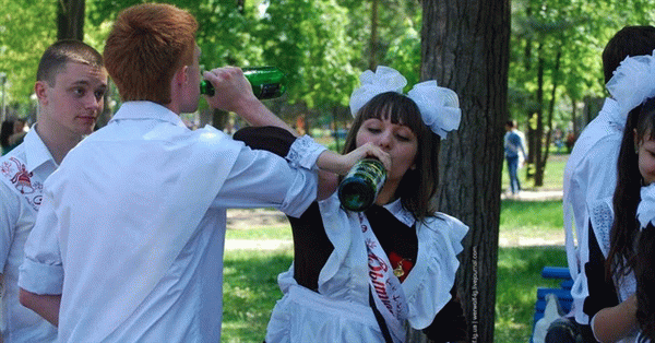 В России запретят продажу алкоголя на празднование последнего звонка